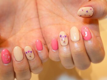 押し花ネイル。