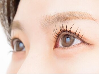 サクラヤフォーミー 昭島店(SAKURAYAFORME)の写真/★話題の次世代まつ毛パーマ★パリジェンヌラッシュリフトまつ毛を根元から立ち上げ最大限に長く魅せます★