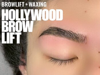 エムズアイブロウ 大和西大寺(M’sアイブロウ)/メンズハリウッドブロウリフト