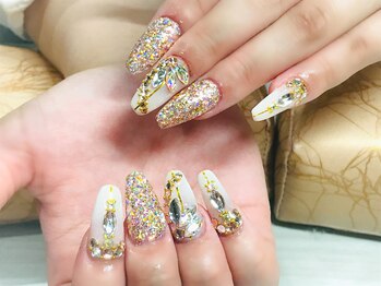 グランディール(Grandir)/キラキラ欲張りネイル