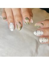 アオ(Ao)/変形フレンチ×フラワーチェック