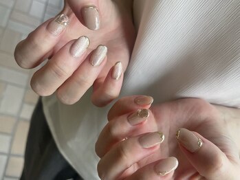 プレイフル(playful)/ゴールド/お呼ばれネイル/天神