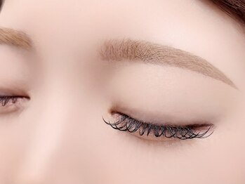 バレンタイン(Valentine)の写真/《垢抜け印象UP》黄金比アイブロウワックスで美眉仕上げ◎間引き/ハリウッドブロウリフト/眉カラー◎