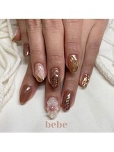 ベベ(bebe)/