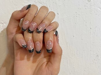 アース ネイルアンドアイラッシュ 小松店(Hair&Make EARTH Nail&Eyelash)/ 黒フレンチネイル　8500円