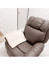 【完全個室6部屋】大門/浜松町駅から通いやすく初めてでも緊張せず過ごせる落ち着いた空間の目元専門サロン