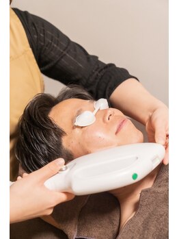 ジェムの森/脱毛施術風景