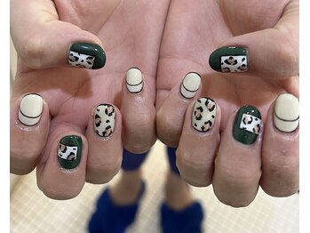 バーロ ビューティールーム(Balo Beauty Room)/オータムネイル アニマル