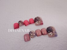 ディバイン ネイルズ(DIVINE NAILS)/フット・デザイン定額