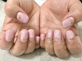 ピンク大理石