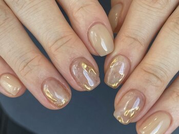 クルネ(QULNE)/ゴールド/乳白色