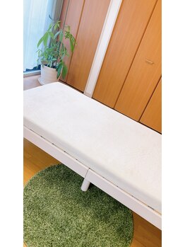 カイロプラクティック エステサロン結/姿勢調整ルーム