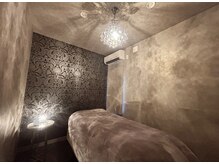 お部屋が二部屋☆メニューによってはお友達と同時進行可能