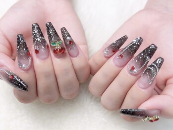 ティアラネイル(TIARA NAIL)/スカルプラメグラ¥10000
