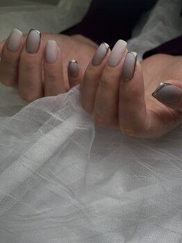 エミュ(e3mu)/ニュアンスネイル