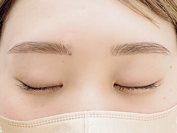 イデアル(Ideal)の写真/アイブロウスタイリング導入開始♪wax脱毛+間引き付◎顔の骨格に合わせ黄金比施術！