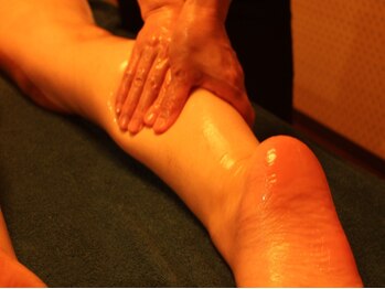 ユキ(YUKI)/アーユルヴェーダ大阪/江坂