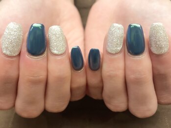 プラハネイル(+HER 美甲)/オーロラブルー