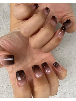 グラデーションネイル