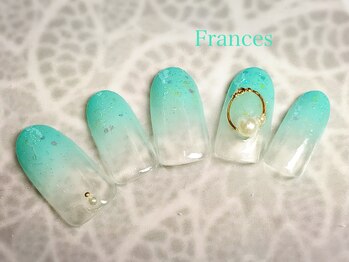 フランセス(Frances)/ブローチネイル