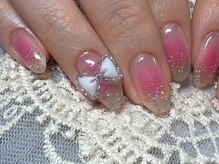 キアナ(Kiana)/うるちゅるチークネイルデザイン