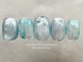 【ブルーニュアンスネイル】