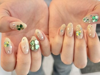 キャッツアイトーキョー 西荻窪店/クローバーネイル