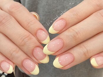 ナチュラル×黄色フレンチネイル