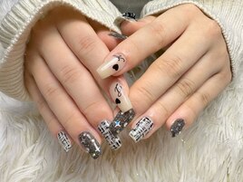 推しネイル