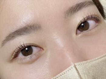 イオナ(IONA)の写真/《初めての方にも◎》丁寧なカウンセリング×高技術で理想の目元へ☆自まつ毛のような自然な仕上がりに♪