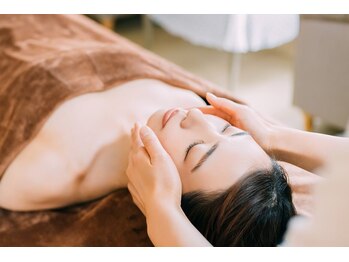 ドレッシーサロン ココガールズ(Dressy Salon Coco Girls)の写真/口コミ高評★二重アゴ撃退!フェイスライン1発激変¥5500!たったの50分で驚きの変化に感動!イベント前にも◎
