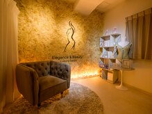 エレガンスアンドビューティー 船橋本店(Elegance&Beauty)の雰囲気(カウンセリングルーム:広々空間でゆったりお過ごしいただけます)