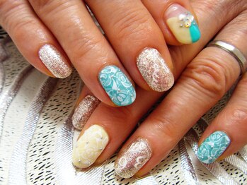 シュエット(Chouette)/お花レースアート