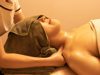 アーヴォ(avvo)/首こり肩こりの解消に