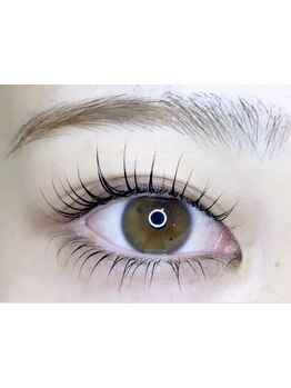 ゆったり空間で施術が受けられるサロン