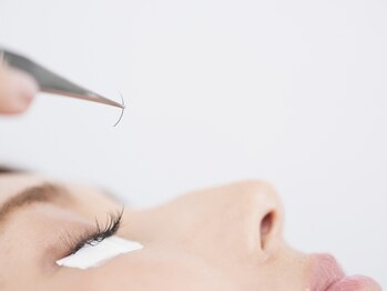 モア 大通店(More)の写真/柔らかな質感と軽さでダメージ半減！マツエク人気No.1【フラットセーブル】 120本まで￥4600（オフ込み）