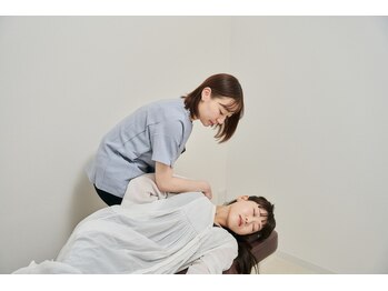 群馬高崎美容鍼灸院ハリナチュレ【小顔矯正/美容鍼】【3/1NewOpen(予定)】/肩甲骨はがし