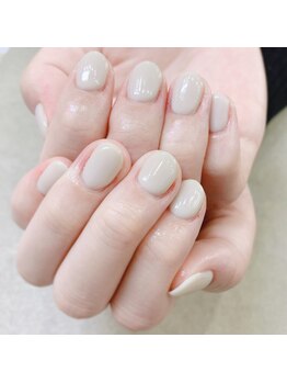 プライズアイリス アイラッシュ 池袋東口店(prize Iris eyelash)/乳白色ネイル【池袋】