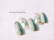 ネイルサロン ハートフルキー(Heartful key)/シェルネイル¥10000
