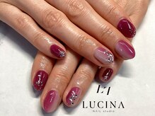 ネイルスタジオ ルキナ(LUCINA)/T-252 大人可愛いグラデーション