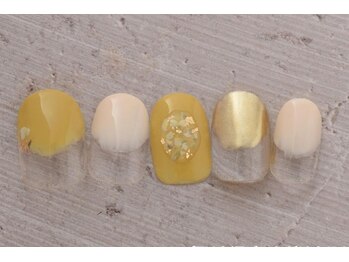 5000円 イエロー 花 塗りかけ