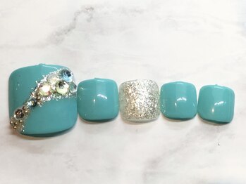 お気軽ビューティエーヴィヒ(Ewig)/8月キャンペーンネイル♪