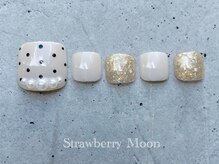 サロンストロベリームーン(Salon Strawberry Moon)/ドットネイル