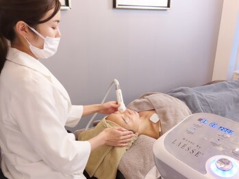 ギンザ(GINZA)の写真/【芸能人御用達の肌質改善サロン☆】毛穴の黒ずみ・開きやニキビにアプローチ♪[銀座駅近の好立地◎]