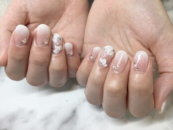 ネイルサロンブラン(nail salon BLANC)/立体のお花のブライダルネイル