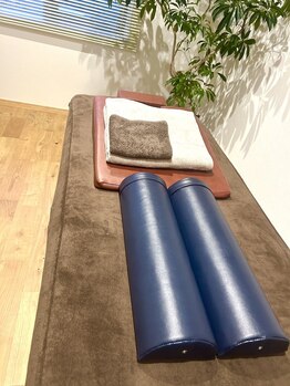 ビオ整体院 庄内通院/高級施術ベッドを使用