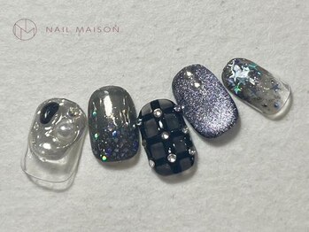 ネイルメゾン 梅田(NAIL MAISON)/メタリックブラック個性派