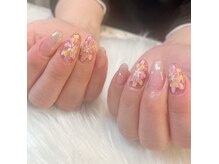 ネイルルーム アールイー(NAIL ROOM RE)