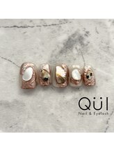 クワイ(Qui)/ニュアンス　天然石ネイル