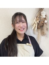 ネイルサロン ステイゴールド(STAY GOLD) ネイリスト なな